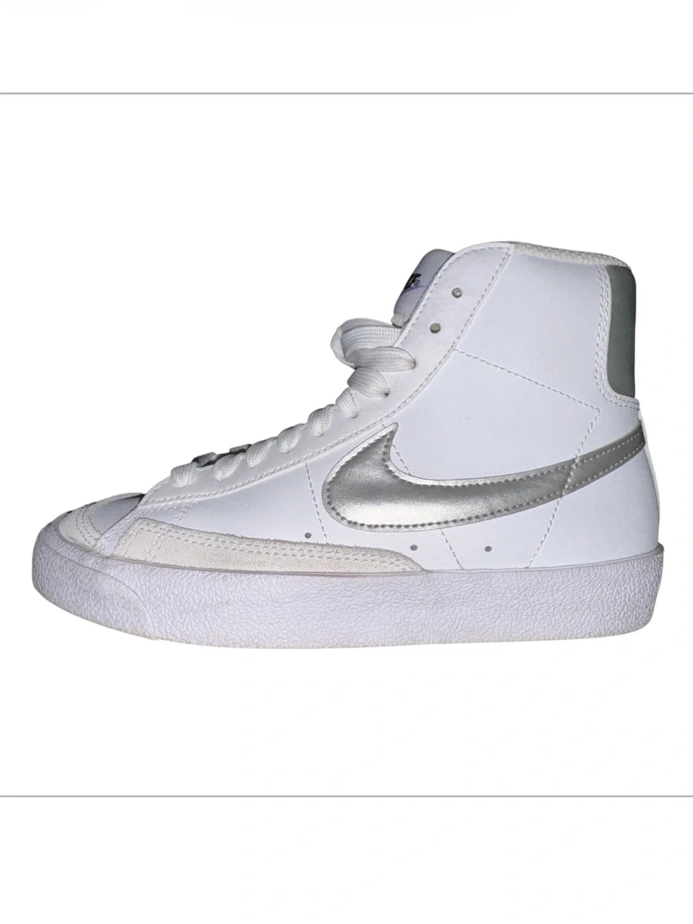 Nike (GS) Nike Blazer Mid '77 'White Metallic Silver' KID'S Size 3.5Y